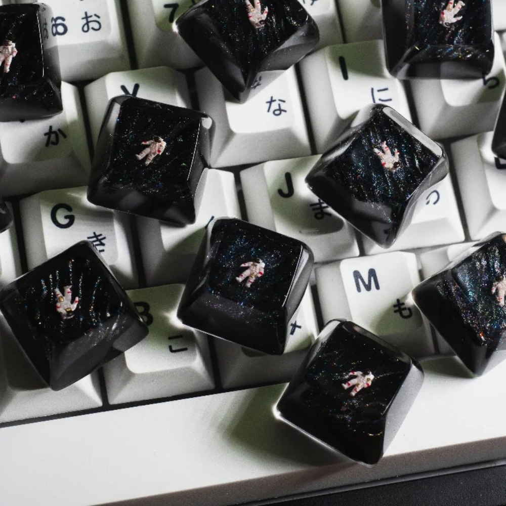 الحرفي Keycap رائد الفضاء الرا - مراجعة Gaming Accessories To Gift وسعره