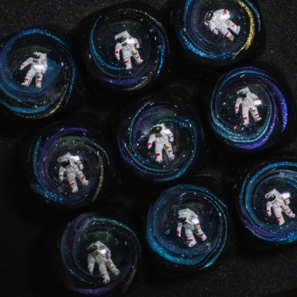 الحرفي Keycap رائد الفضاء الرا - مراجعة Gaming Accessories To Gift وسعره